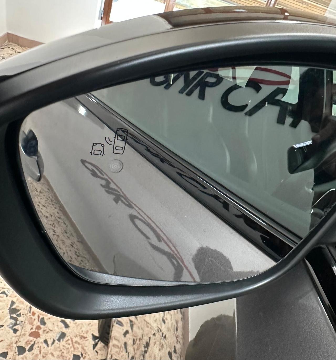 Peugeot 2008 BlueHDi 130 S&S EAT8 GT Pack