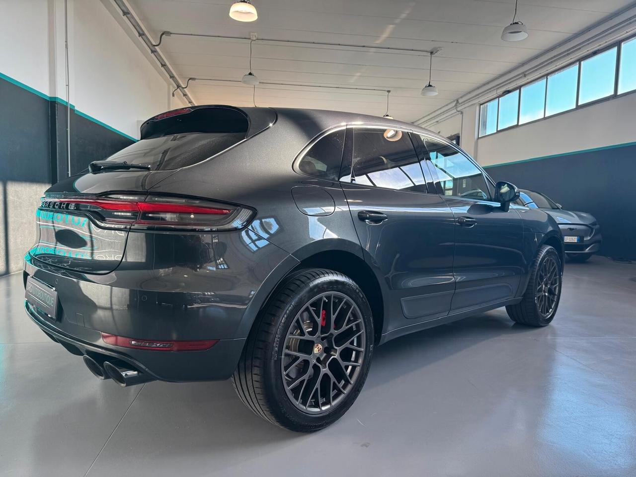 Porsche Macan 2.0 245CV - PRONTA CONSEGNA