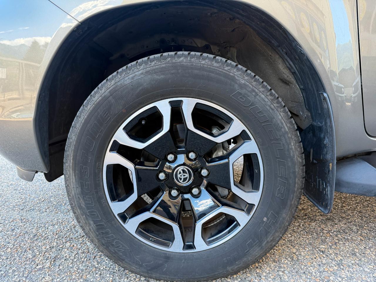 Toyota Hilux 2.4 D-4D A/T 4WD 4 porte Double Cab Executive