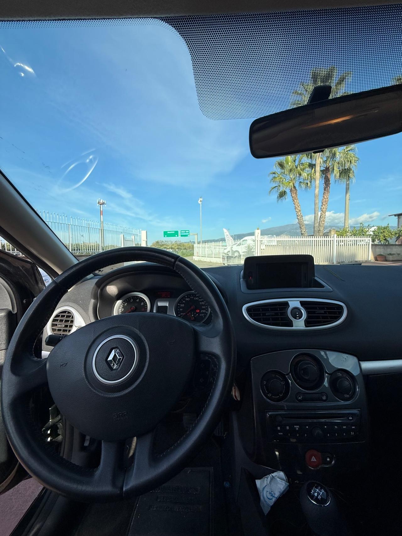 Renault Clio 1.2 16V 5 porte GPL Dynamique