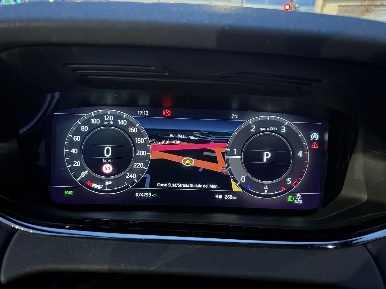 Land Rover Range Rover Evoque R-Dynamic D 18 #7977