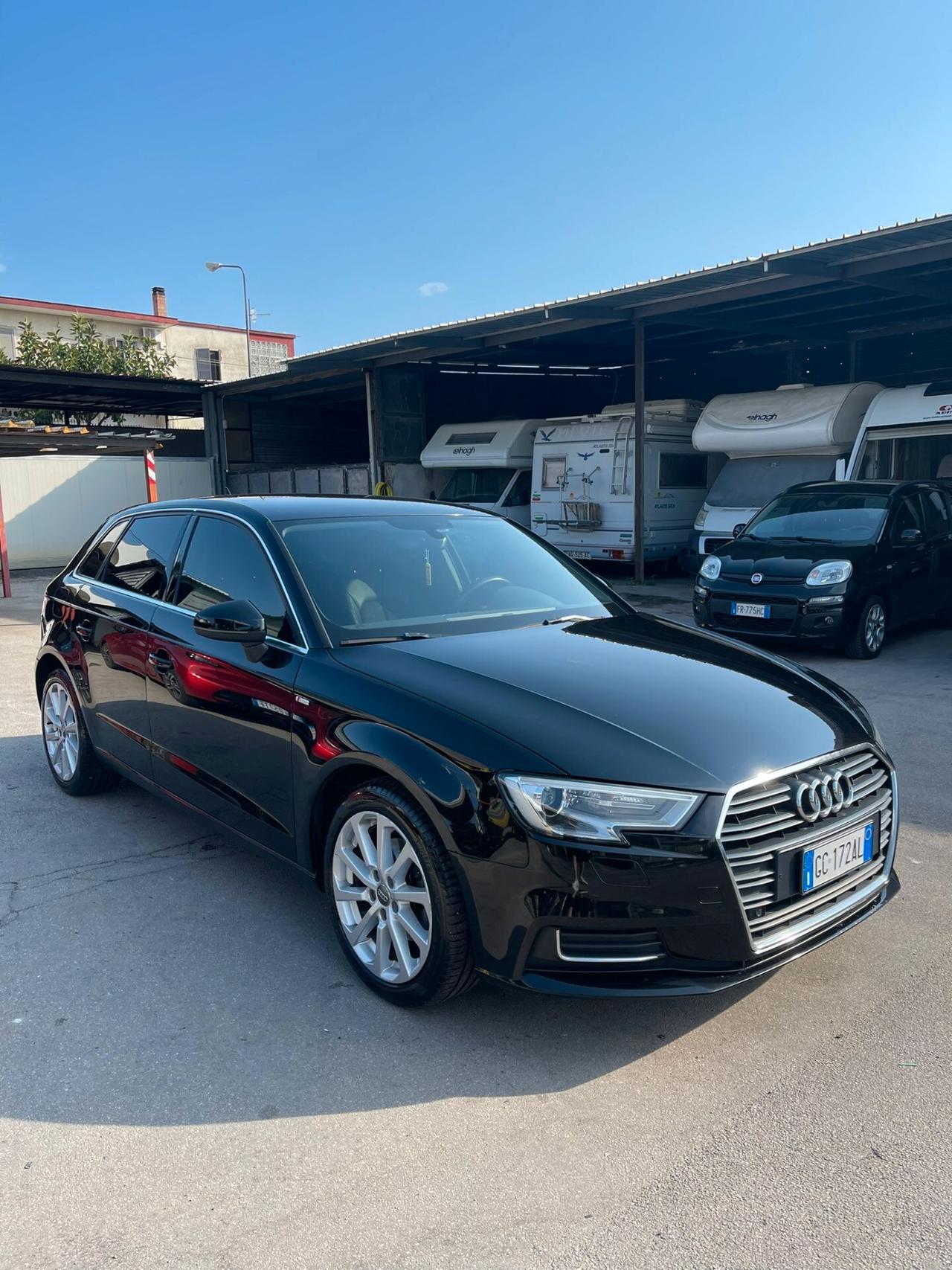 Audi A3 SPB 1.6 TDI 116 CV S tronic Business