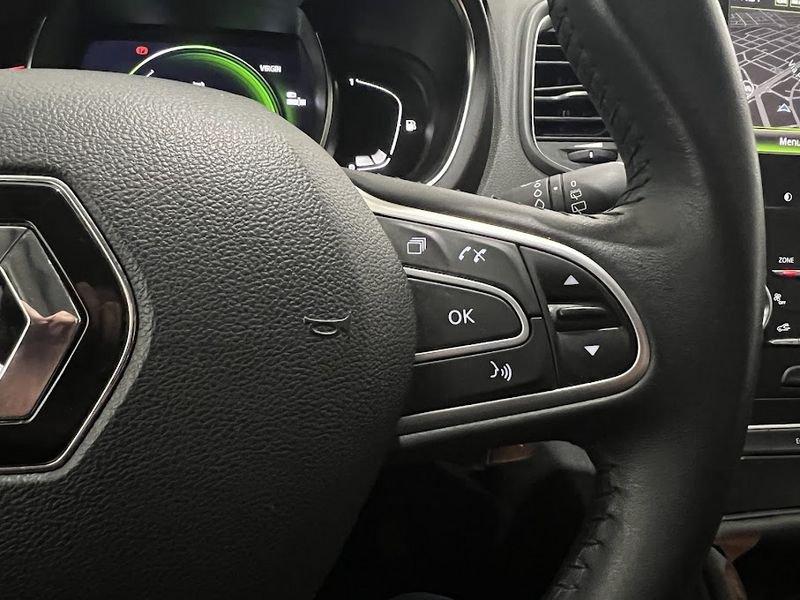 Renault Grand Scénic TCe 140 CV FAP Sport Edition2