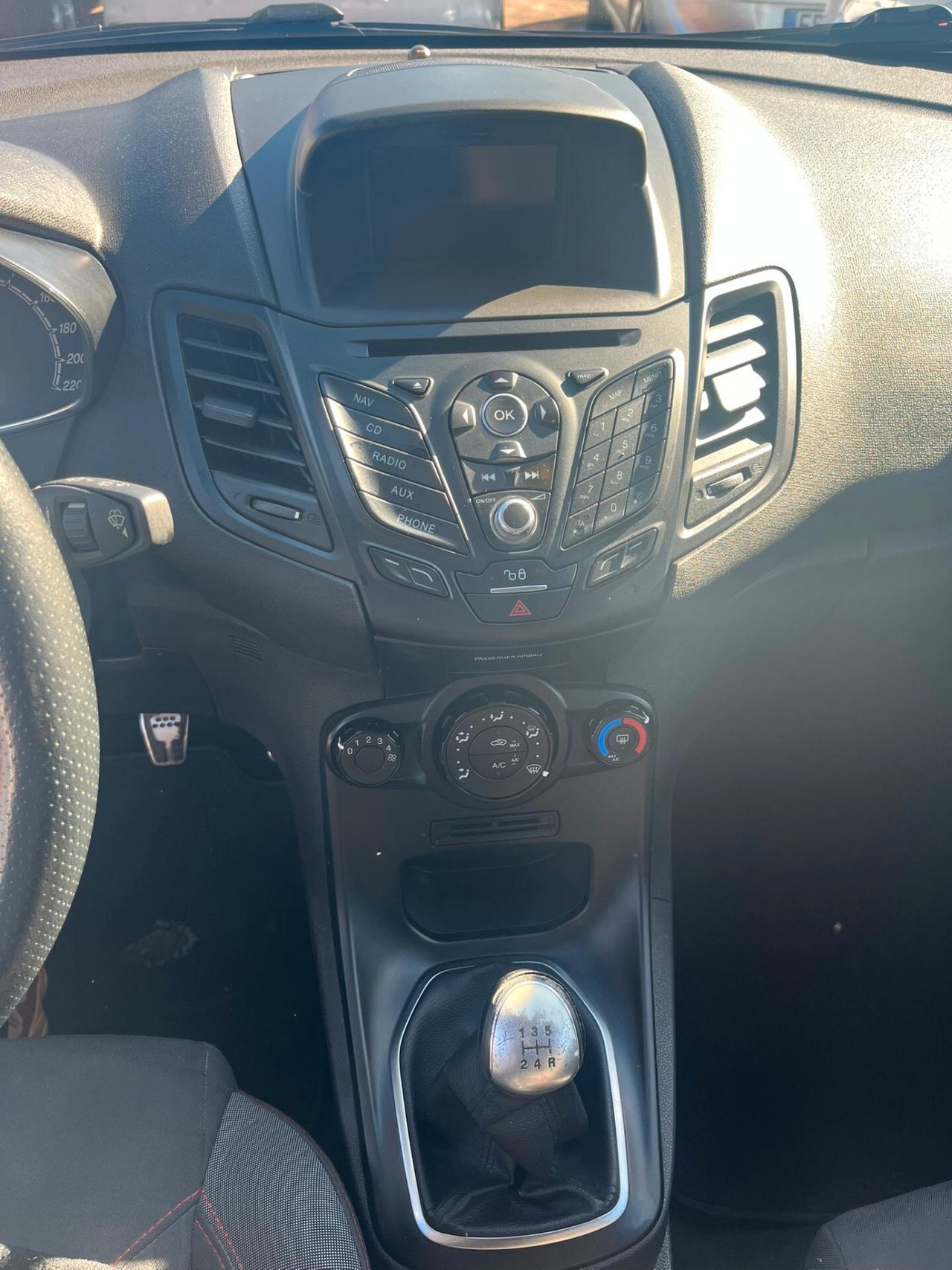 Ford Fiesta 1.5 TDCi 95CV 3 porte ST-Line