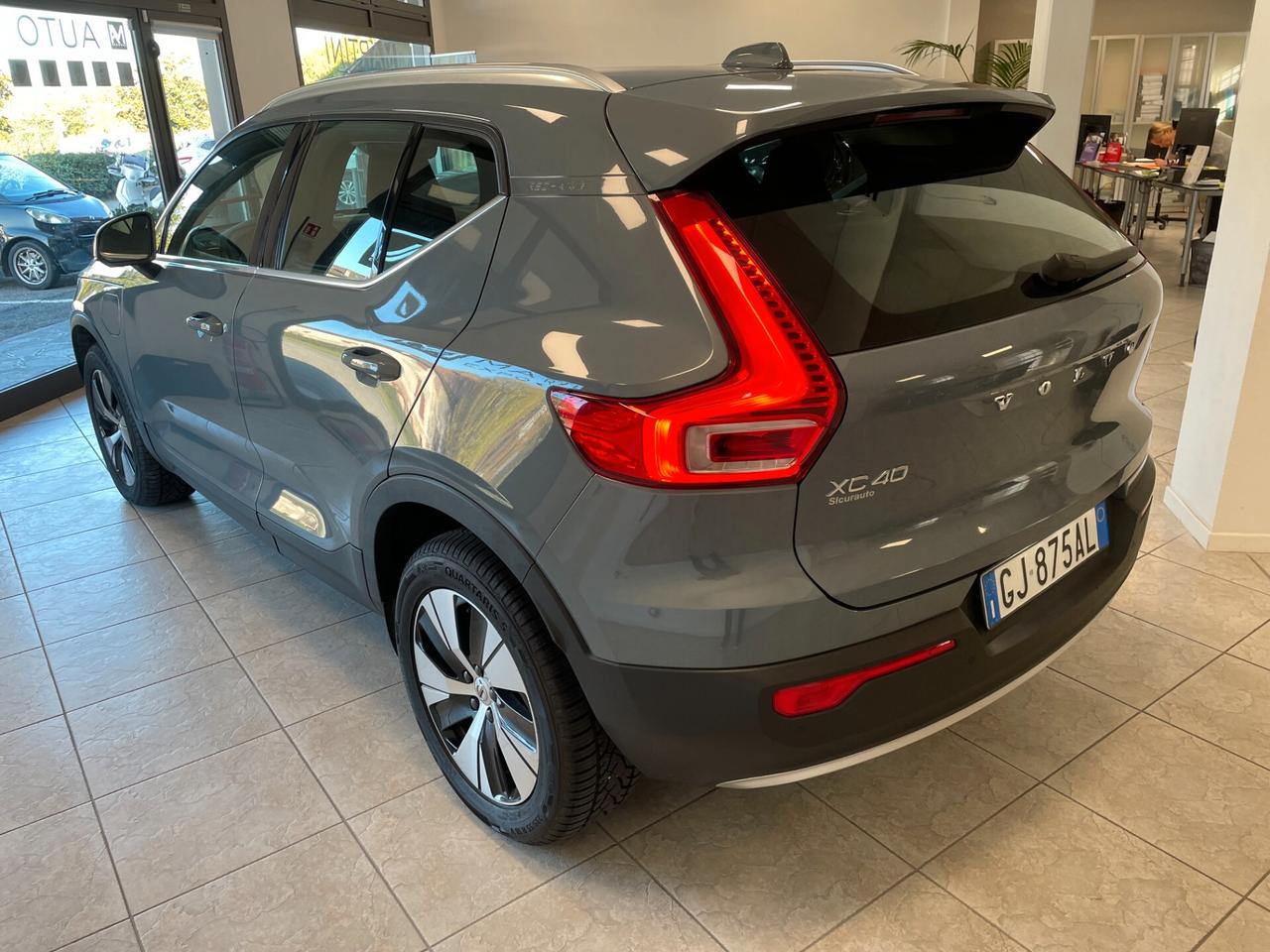 Volvo XC40 T4 Plug-in Hybrid Inscription Expression IVA ESPOSTA