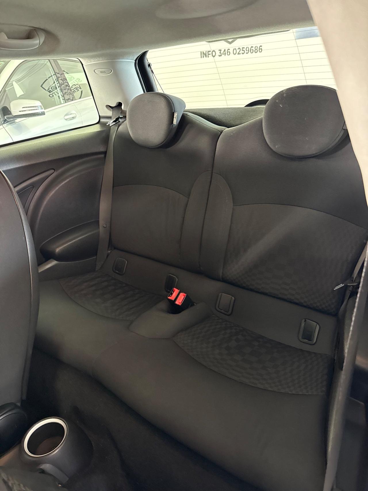 Mini John Cooper Works Clubman 1.6 16V S Chili