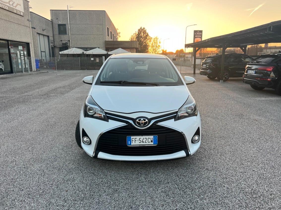 Toyota Yaris 5p 1.0 Cool - UNICO PROPRIETARIO - NEOPATENTATI