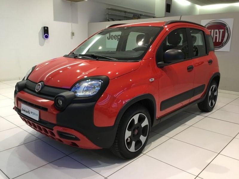 FIAT Panda 1.0 FireFly S&S Hybrid City Cross