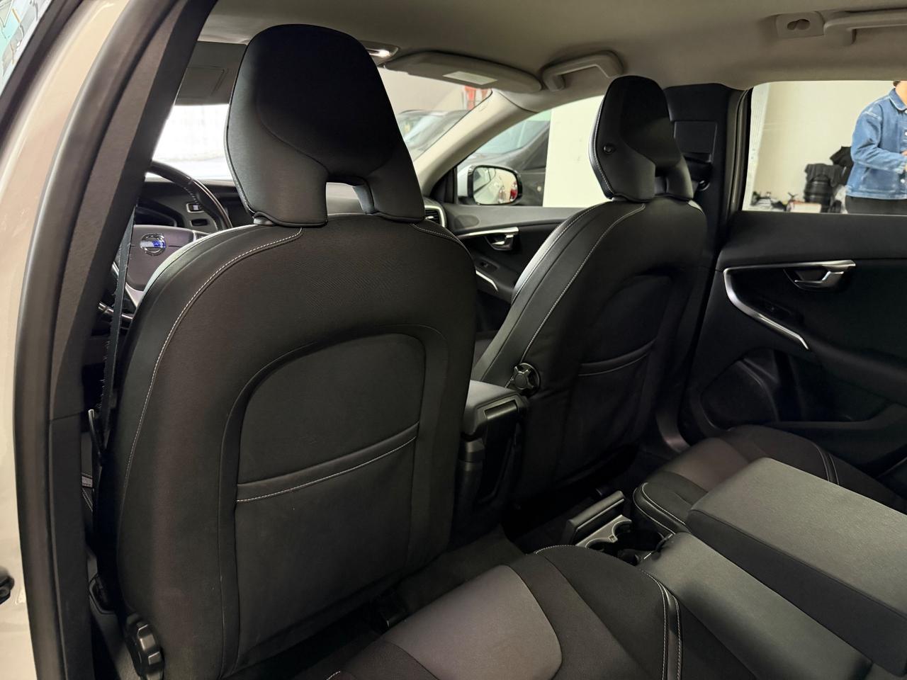 Volvo V40 D3 Geartronic Momentum