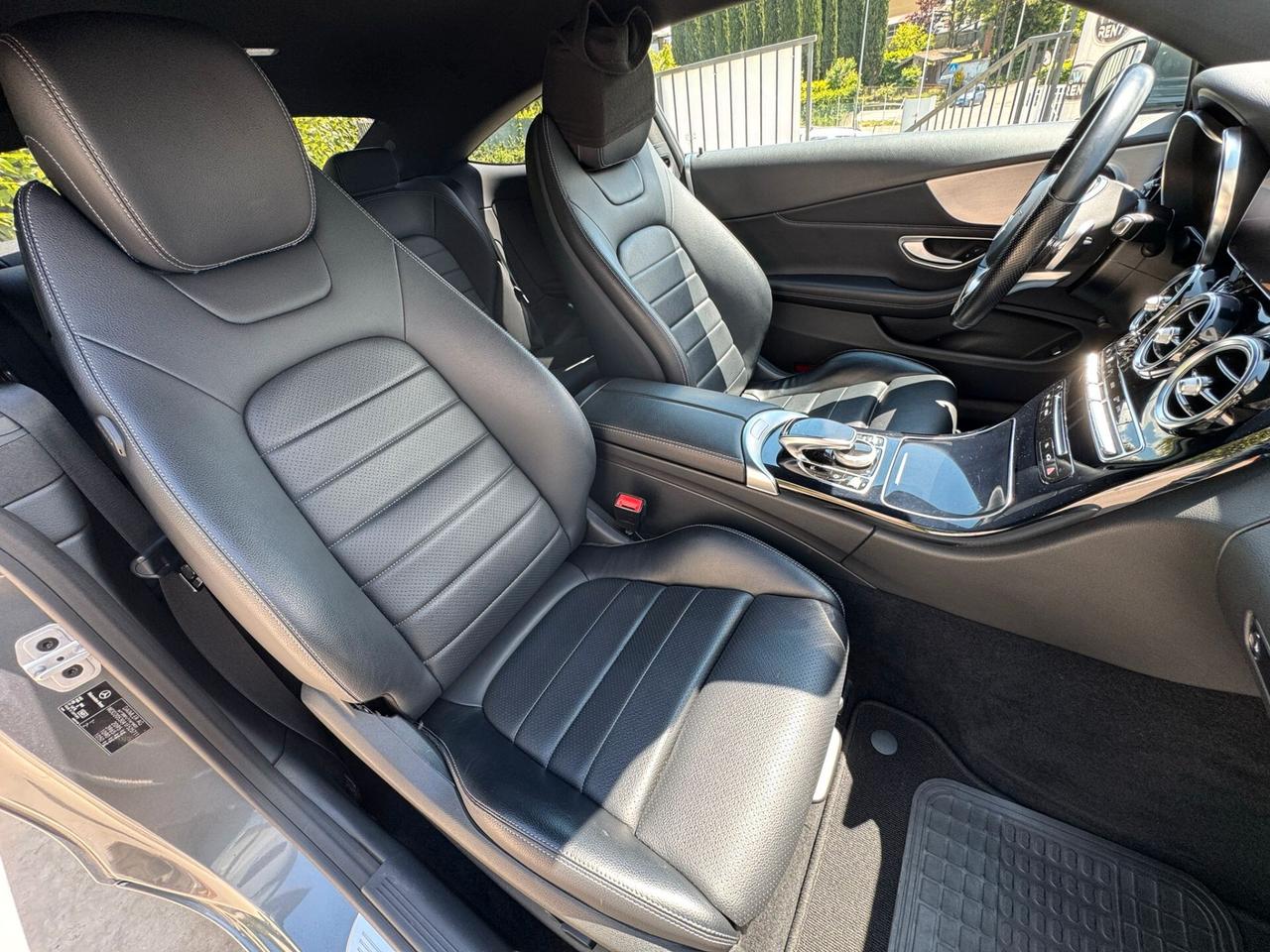 Mercedes-benz C 220 d Coupé Premium