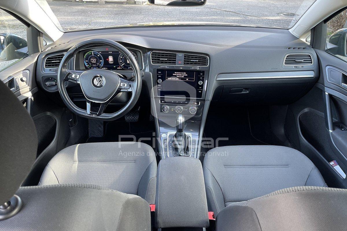 VOLKSWAGEN e-Golf 136 CV