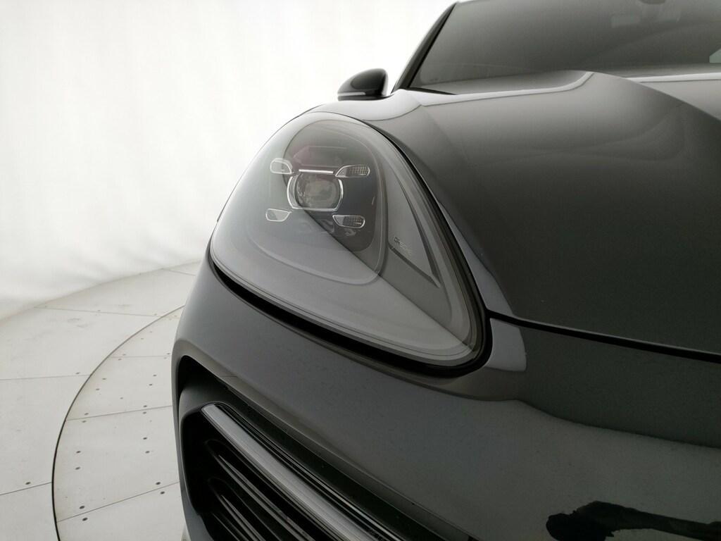 Porsche Cayenne Coupe 3.0 E-Hybrid Tiptronic
