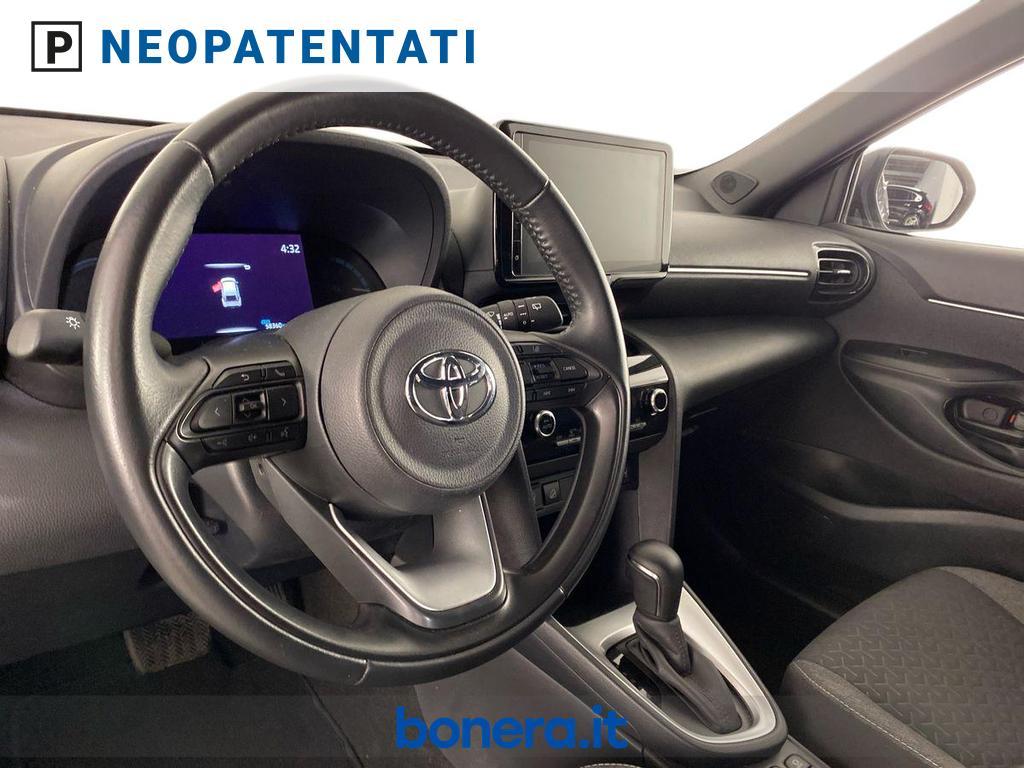 Toyota Yaris Cross 1.5 H Business AWD-i e-CVT