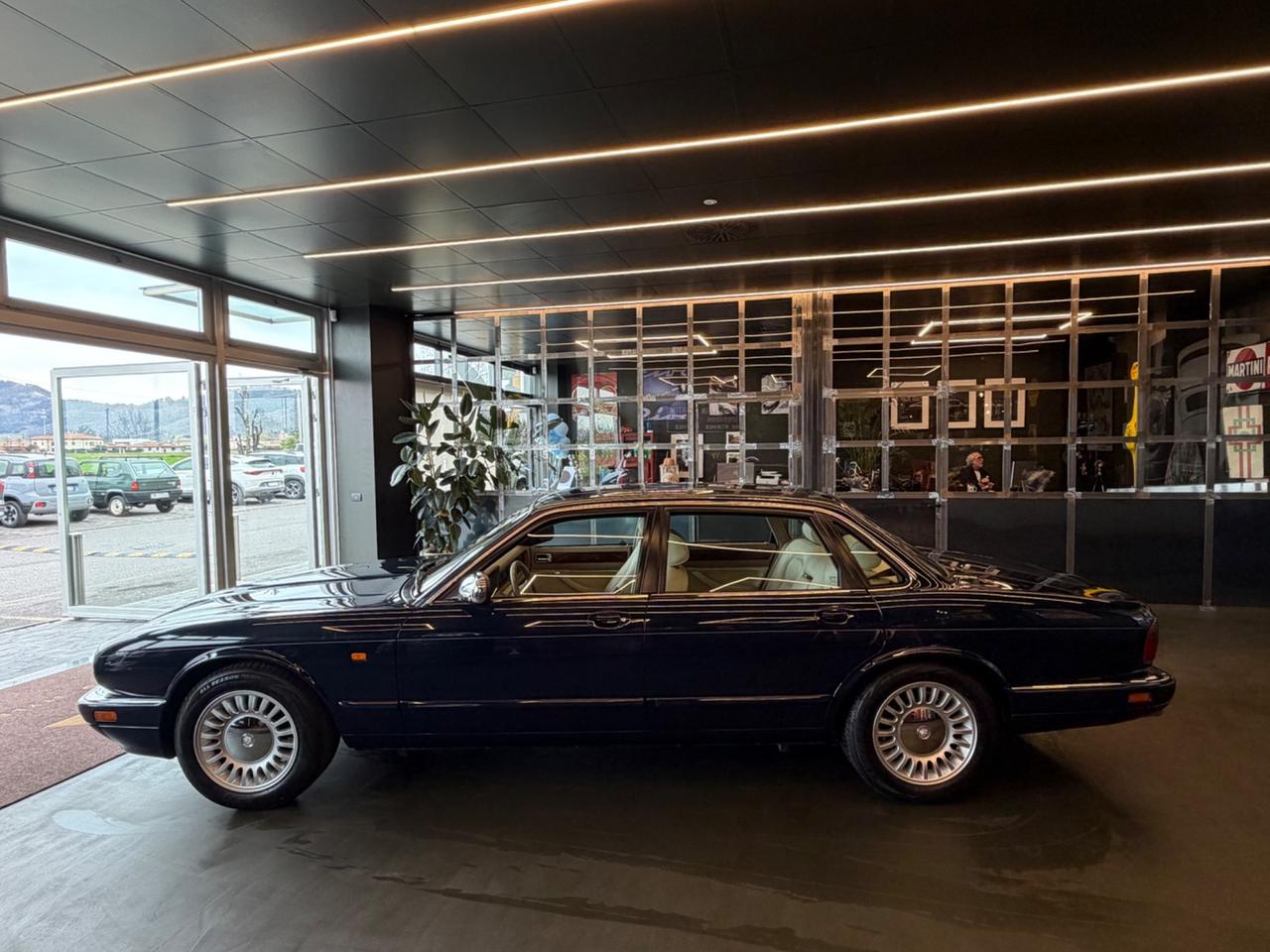 Jaguar XJ XJ6 4.0 cat -UNIPROPRIETARIO-