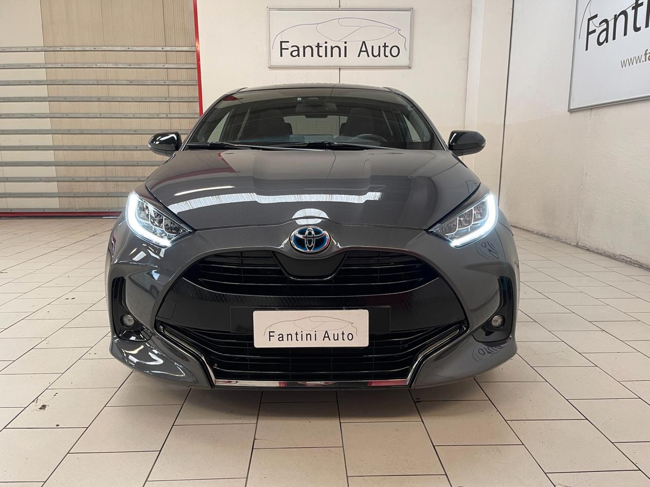 Toyota Yaris Lounge 1.5h cvt c.auto-OK Neopatentati-LEGGI SOTTO