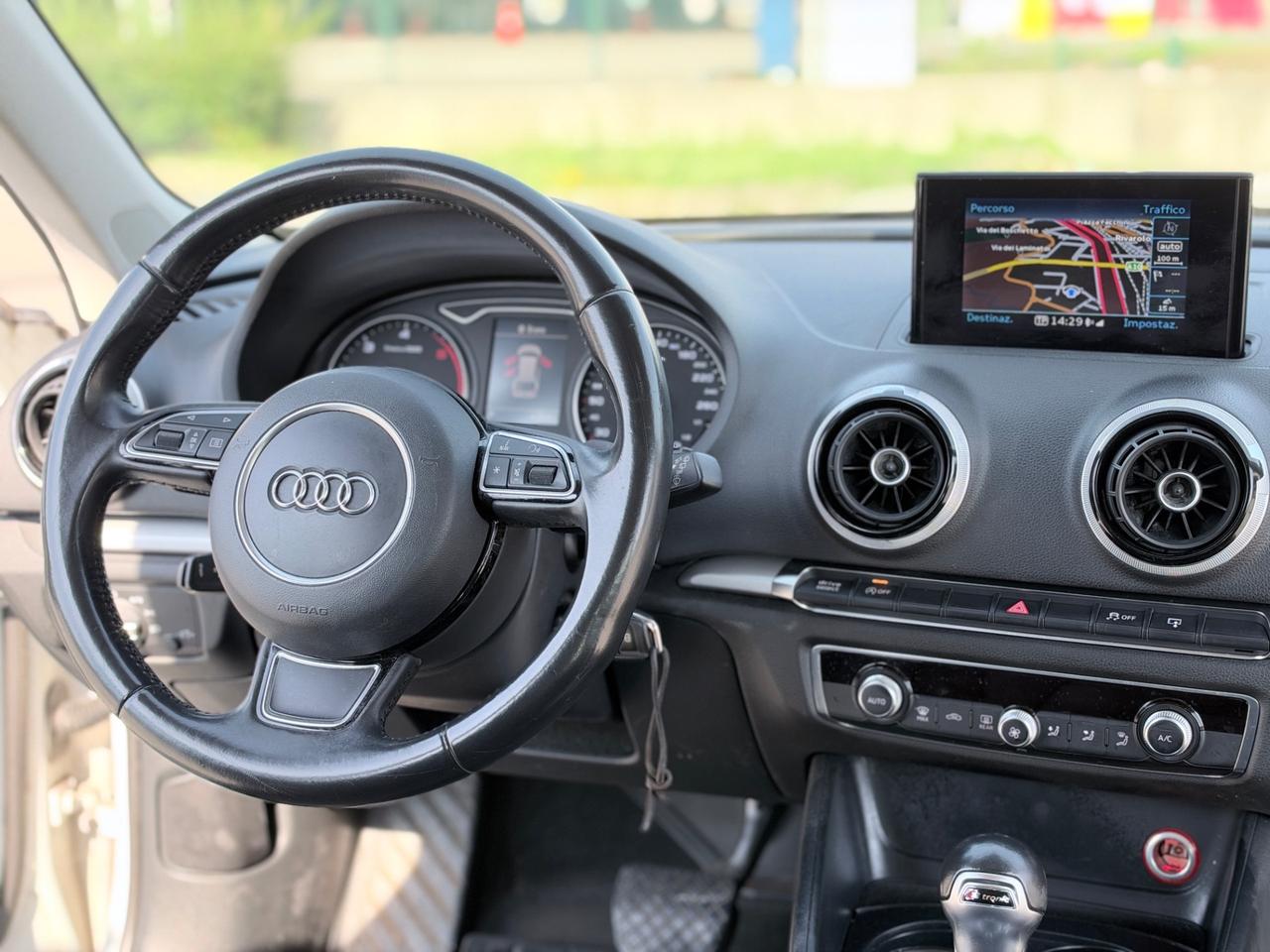 AUDI A3 2.0 TDI 150CV S-TRONIC PERMUTABILE