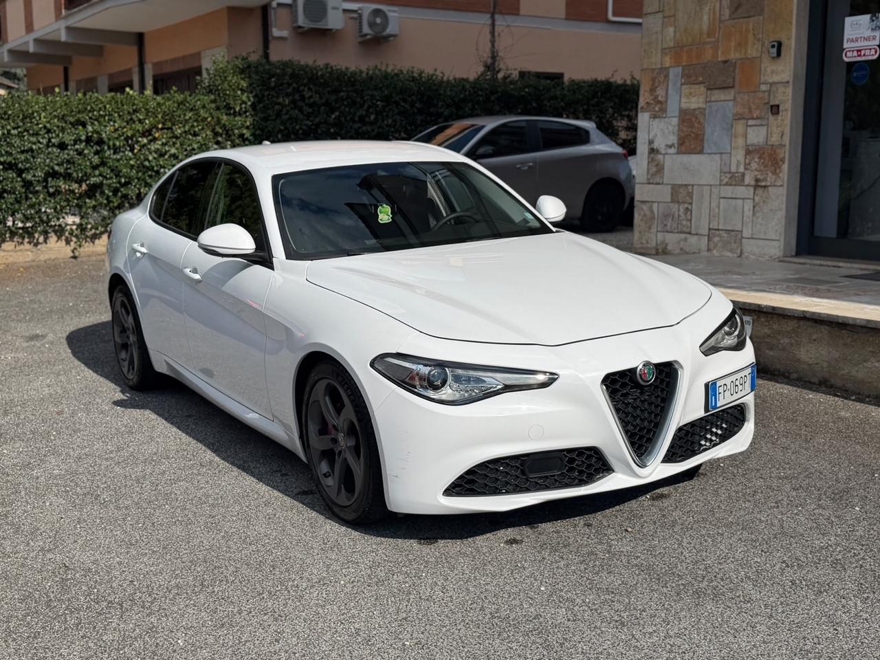 Alfa Romeo Giulia 2.2 Turbodiesel 180 CV AT8 Super