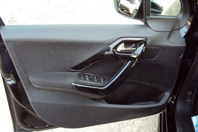 Peugeot 208 208 5p 1.6 bluehdi Active 75cv