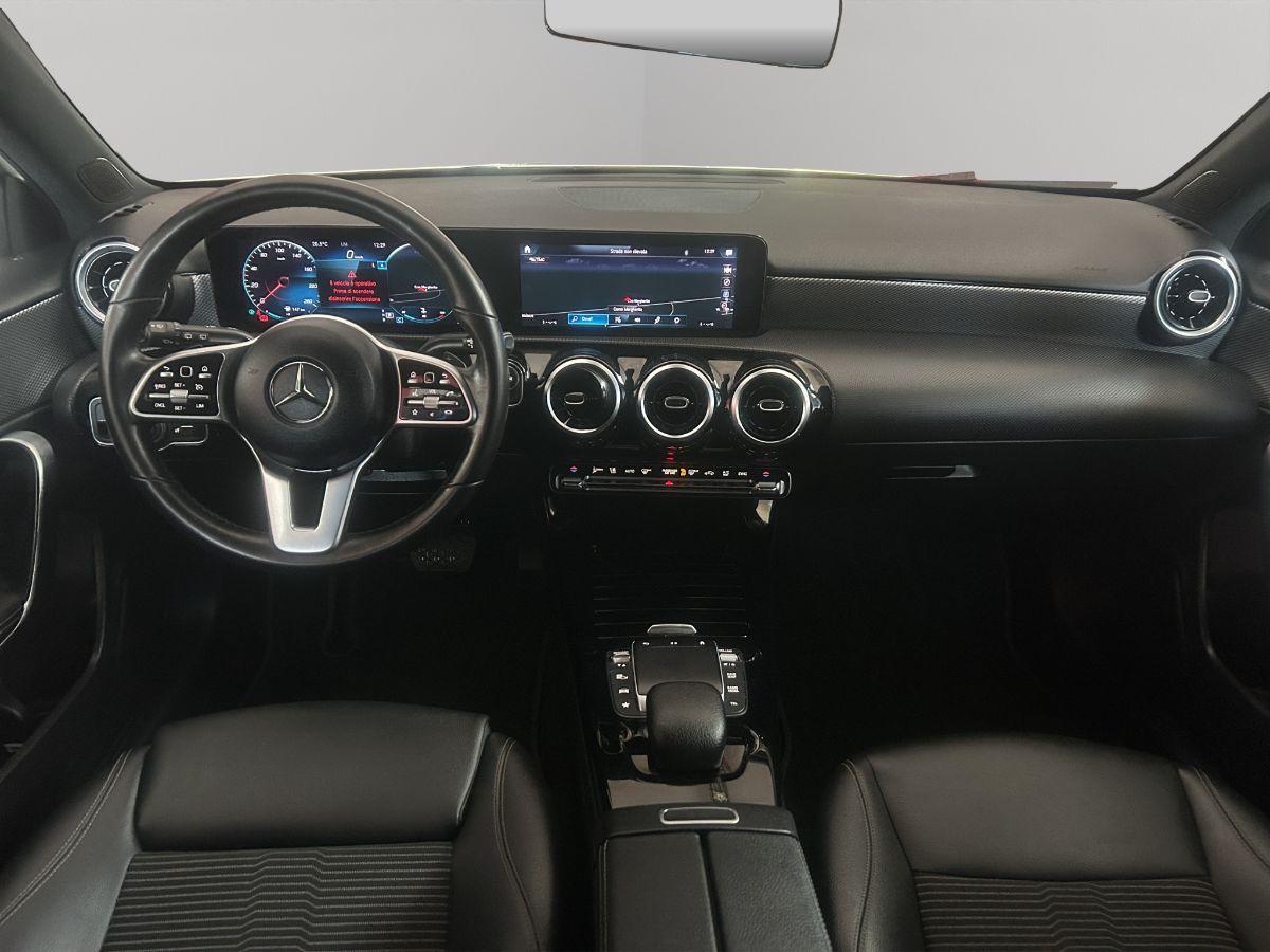 MERCEDES - Classe A - A 180 d 115cv Automatic Premium AMG