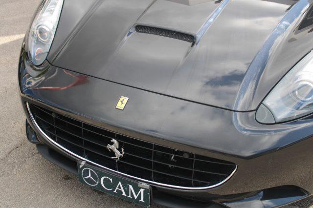 FERRARI California DCT