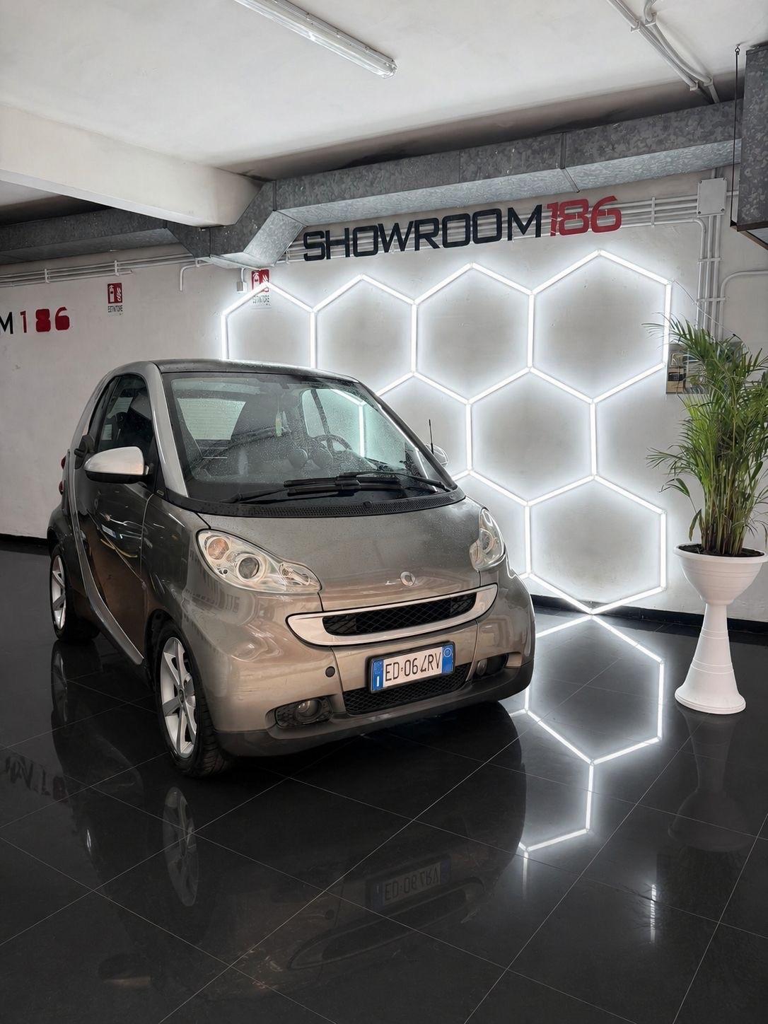 Smart ForTwo 1000 62 kW coupé pulse