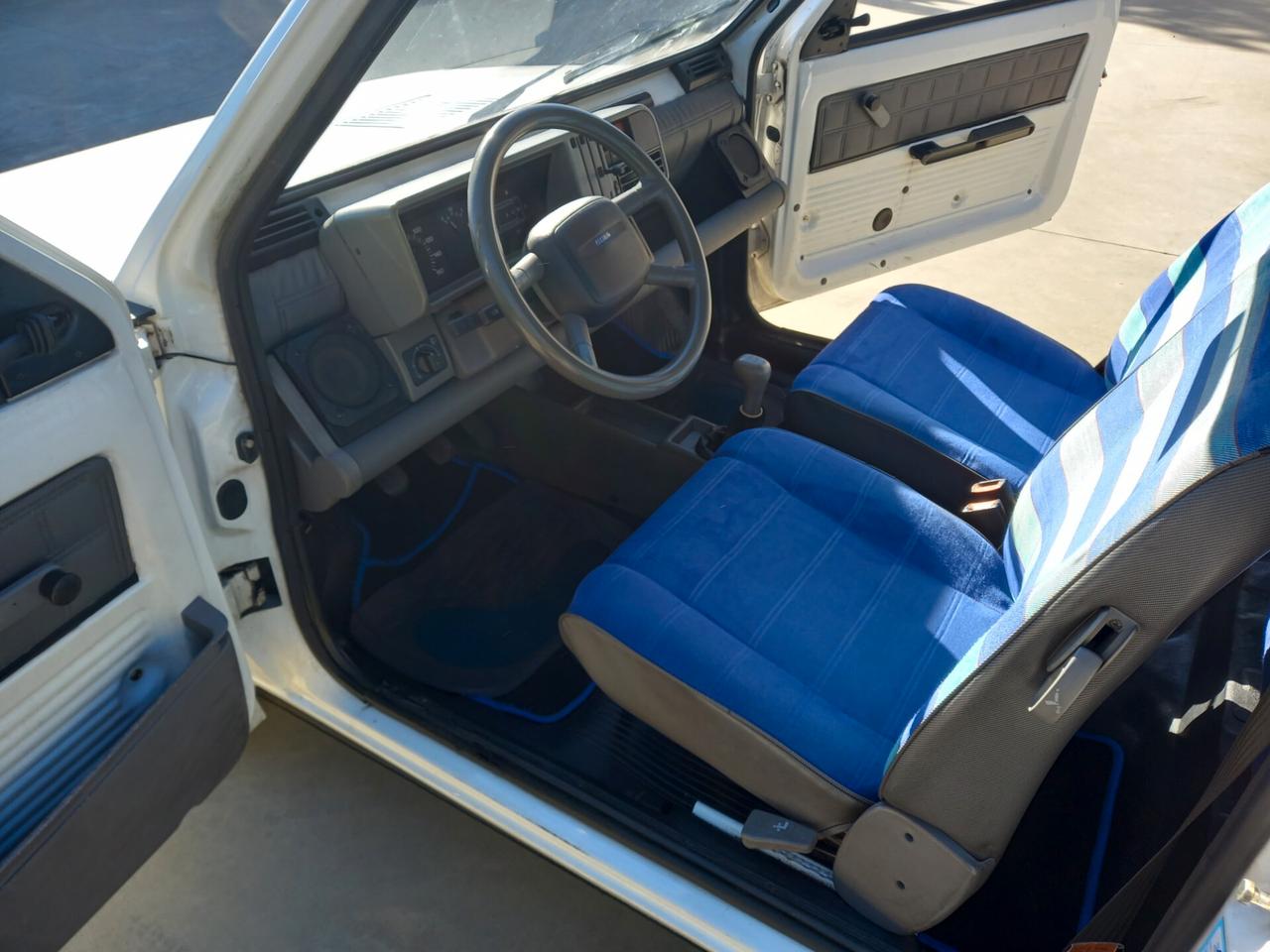 Fiat Panda 900 i.e. cat Young