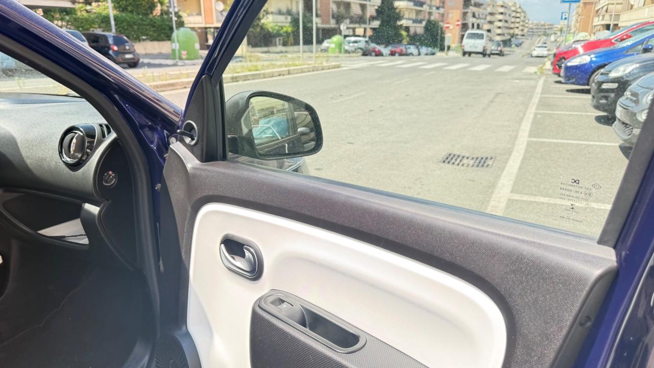 Renault Twingo SCe Stop&Start LIMITEED LED PDC BLUETOOTH