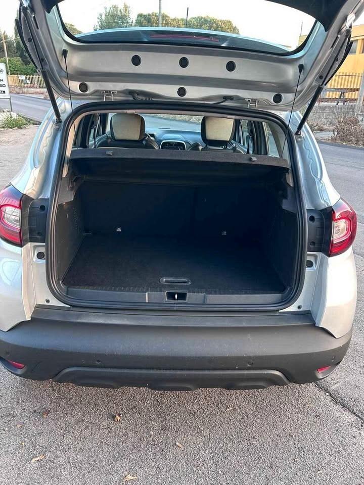 Renault Clio dCi 8V 75 CV 5 porte Duel
