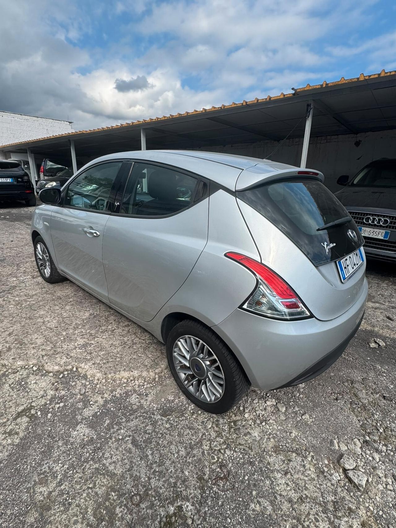 Lancia Ypsilon 1.3 MJT 16V 95 CV 5 porte S&S Platinum