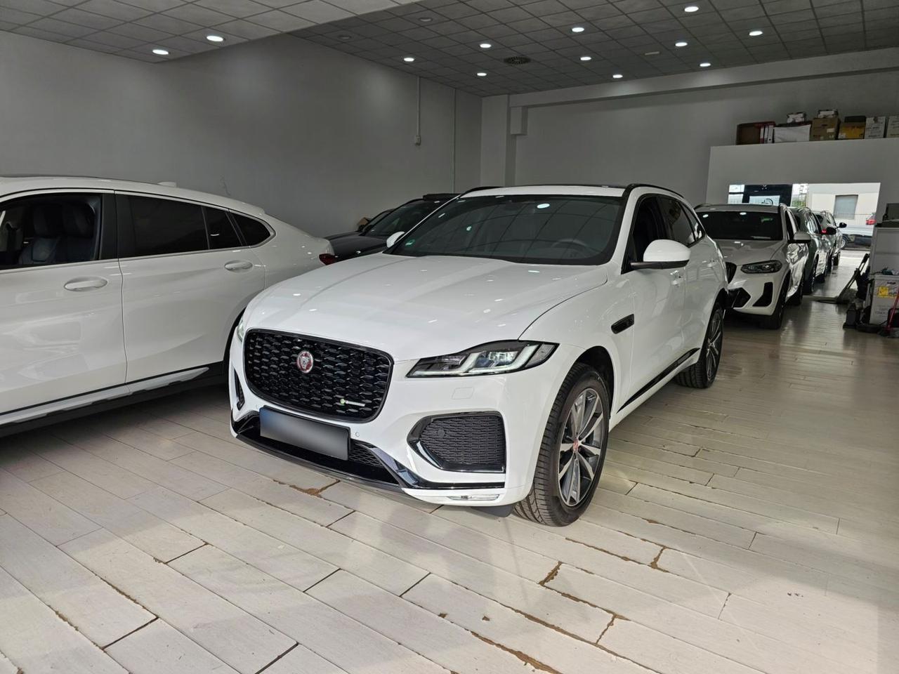 Jaguar F-Pace 2.0 D204 R-Dynamic SE awd auto c.20" TETTO Apr. LED