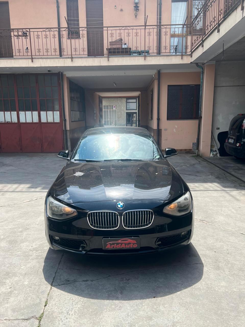 Bmw 118 118d 5p. Sport