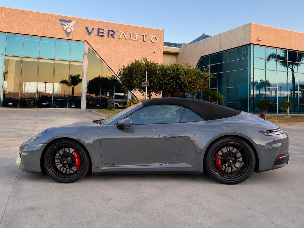 Porsche 911 992 Carrera 4 GTS Cabriolet - Possibilità Noleggio no Scoring