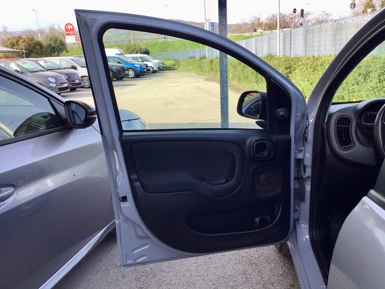 Fiat Panda 1.0 FireFly Hybrid 5 Posti