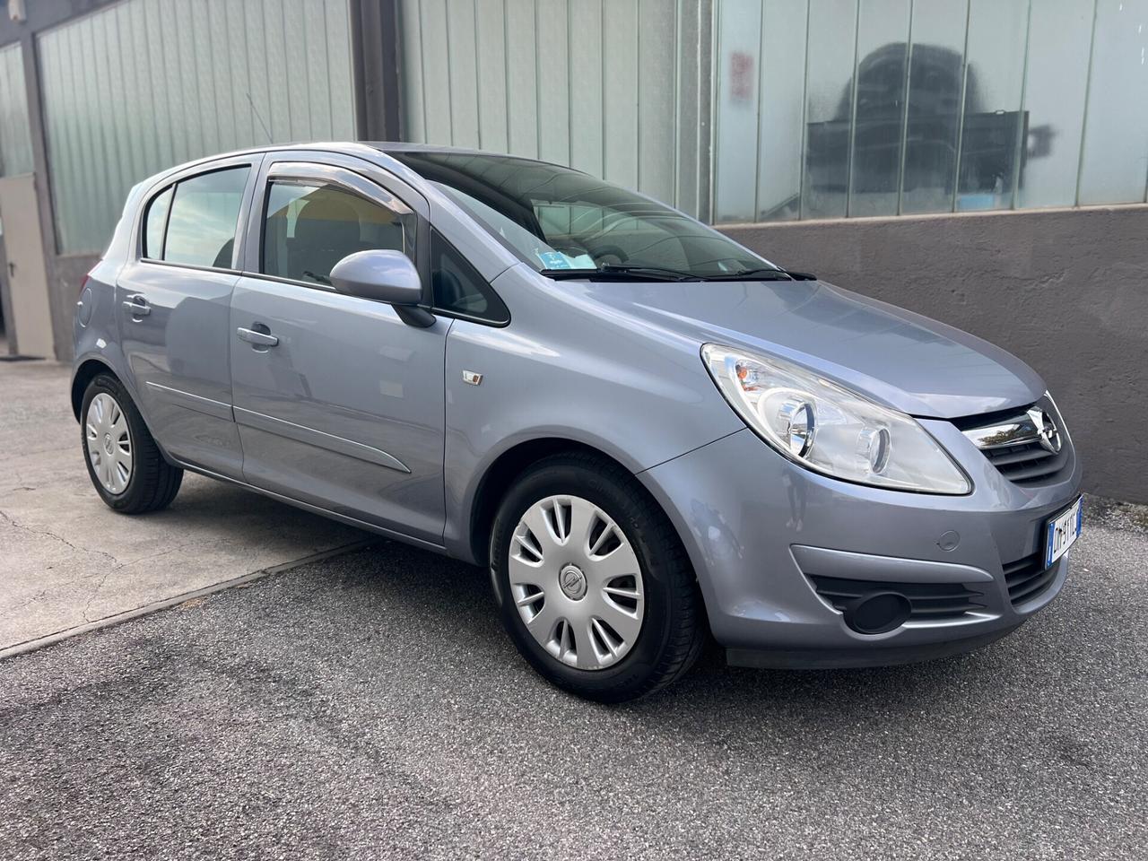 Opel Corsa 1.2 benz per NEOP - GARANZIA 12 mesi
