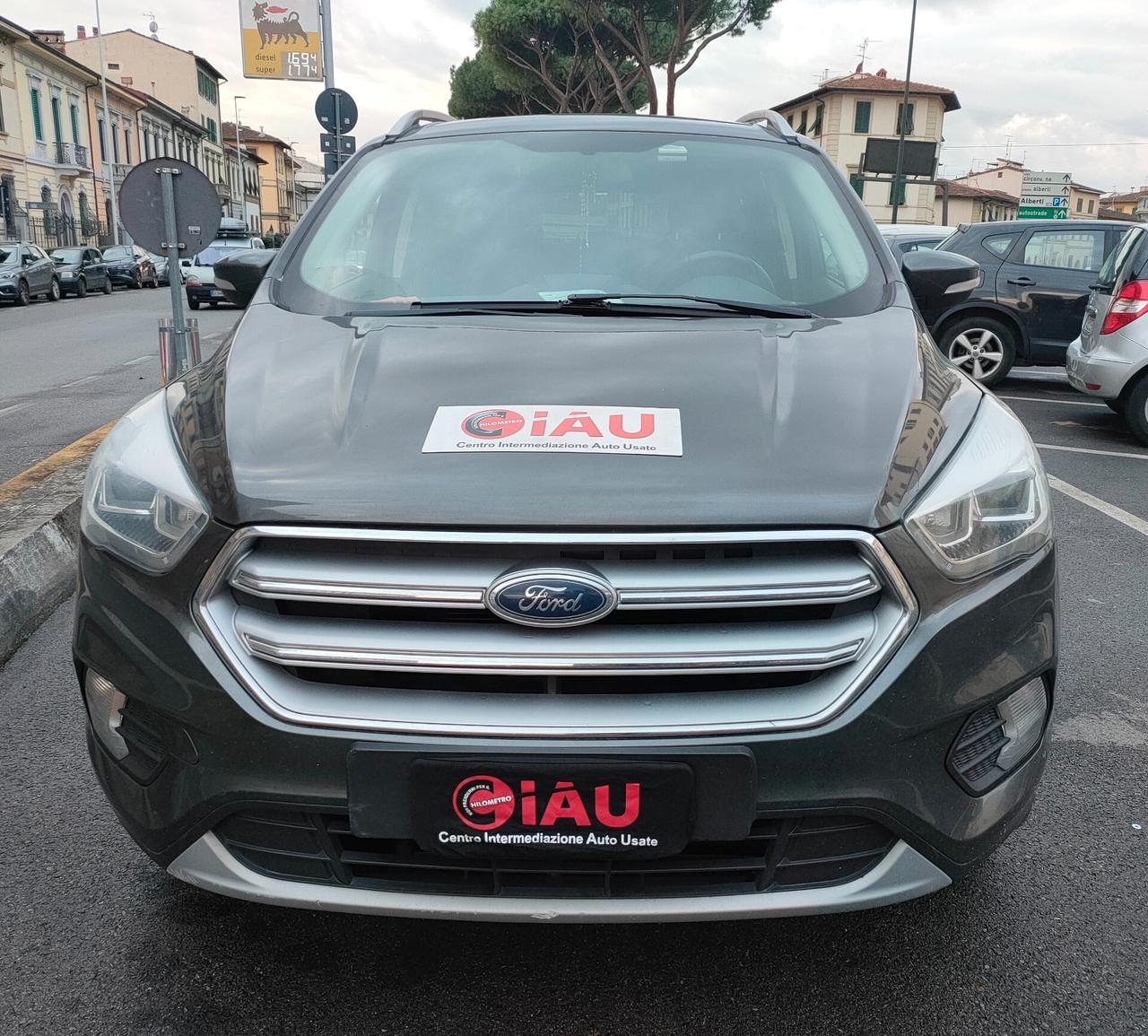 Ford Kuga 1.5 TDCI 120CV 2WD Titanium