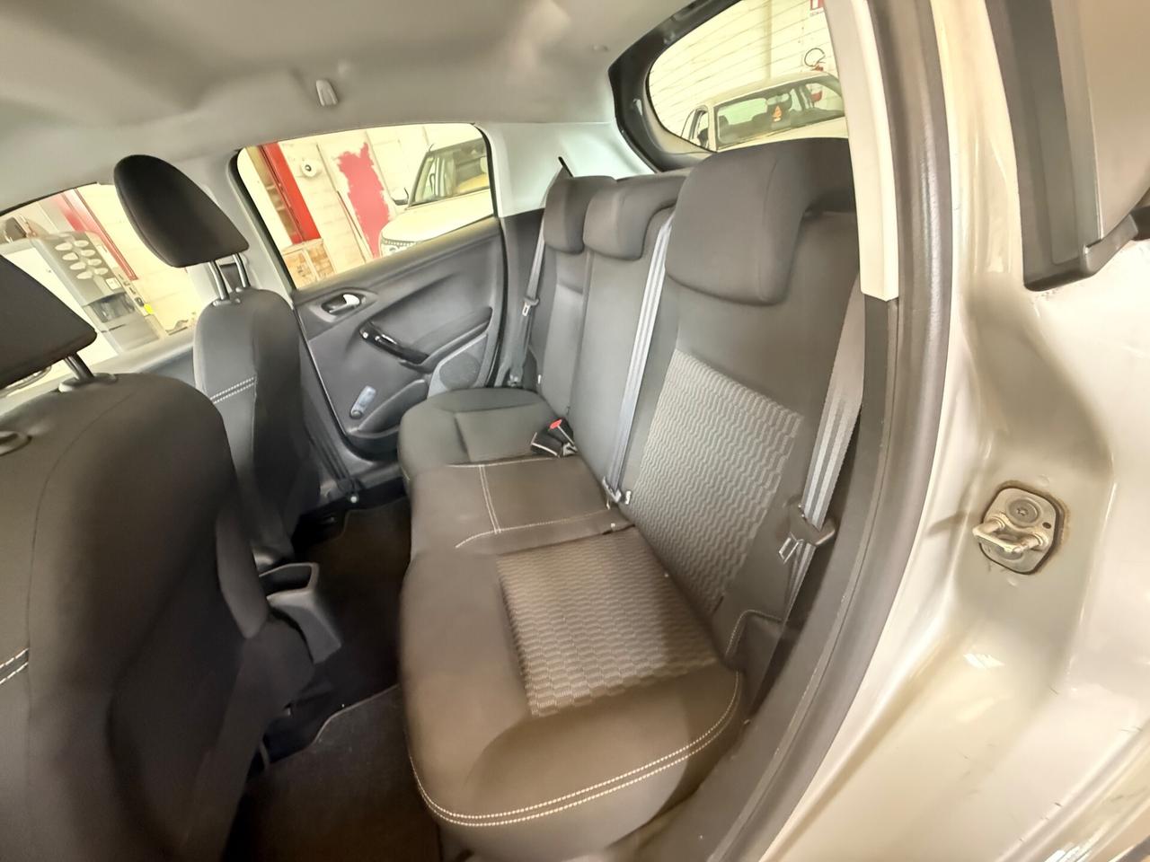 Peugeot 208 PureTech 82 5 porte Allure