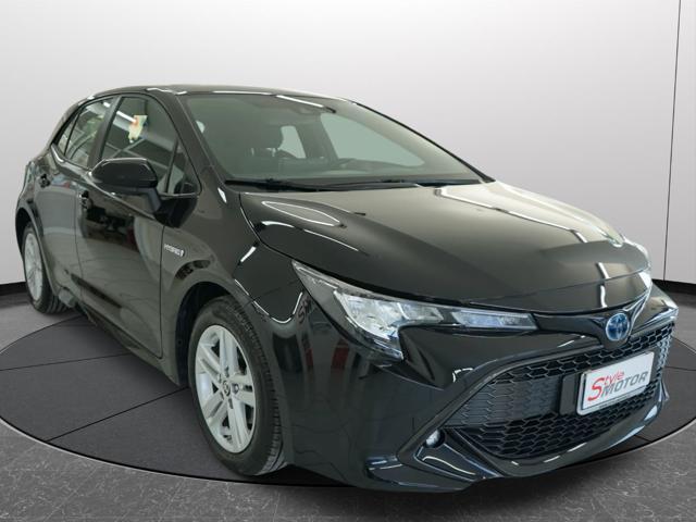 TOYOTA Corolla 1.8 Hybrid Business