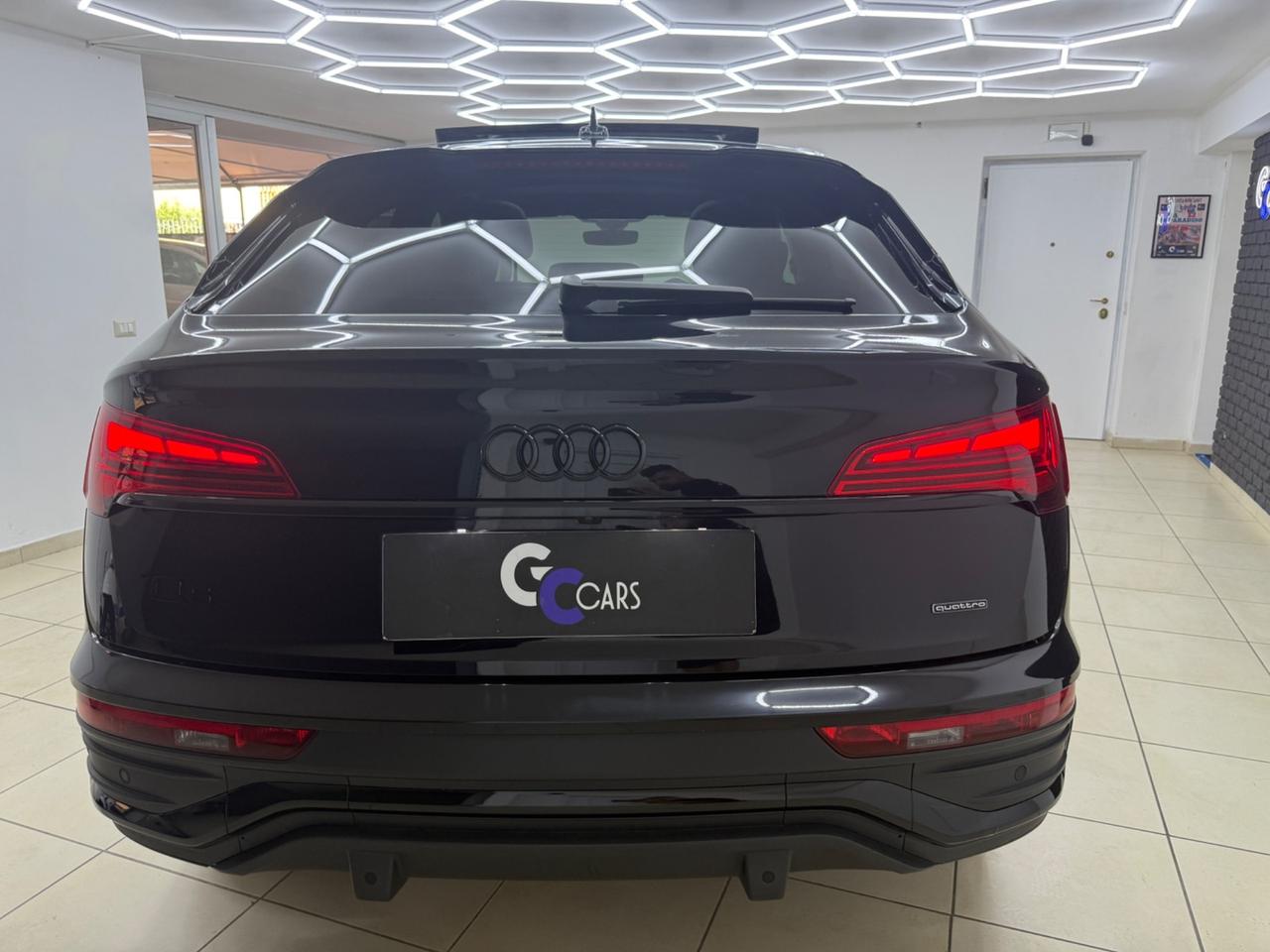 Audi Q5 40 TDI 204 CV S line plus UNICOPRO ITA FULL