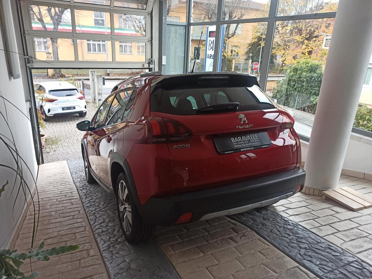 Peugeot 2008 BlueHDi 120 S&S Crossway