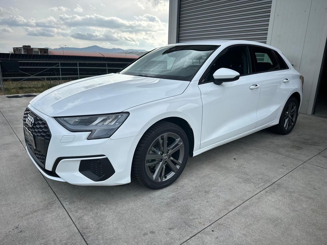 Audi A3 SPB 30 TDI Business Advanced