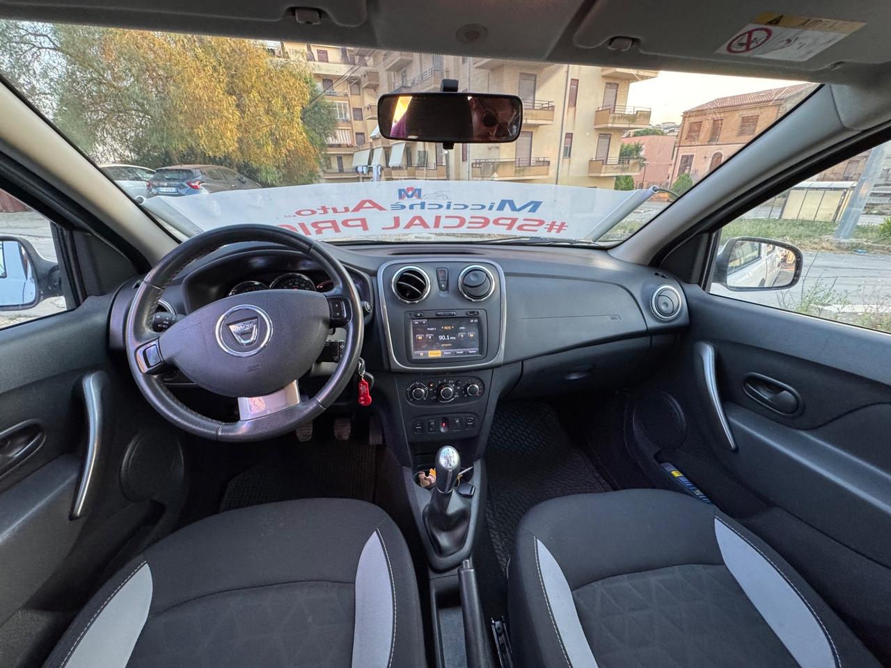 DACIA SANDERO STEPWAY 1.5 DCI PRESTIGE NAVI FULL