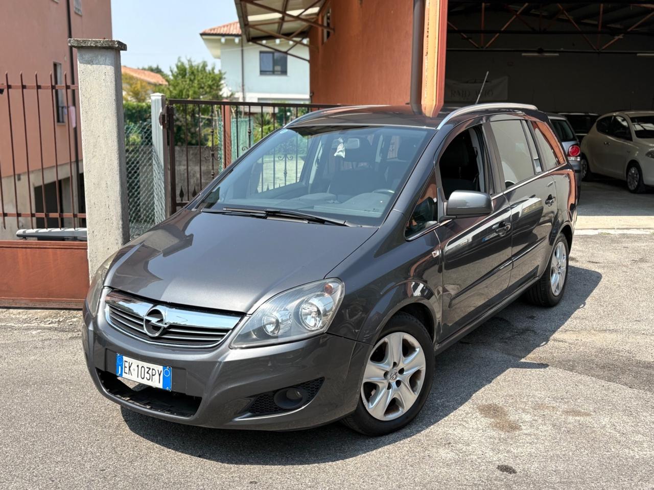 Opel Zafira 1.7 CDTI 110CV 7 POSTI 10/2011