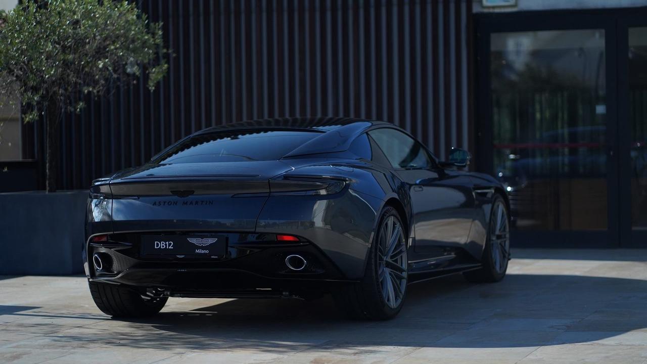 ASTON MARTIN DB12 V8 COUPE 26MY