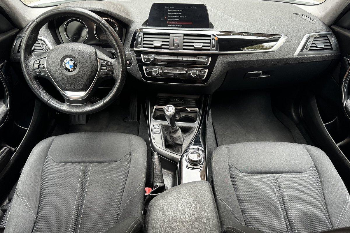 BMW 116d 5p. Advantage