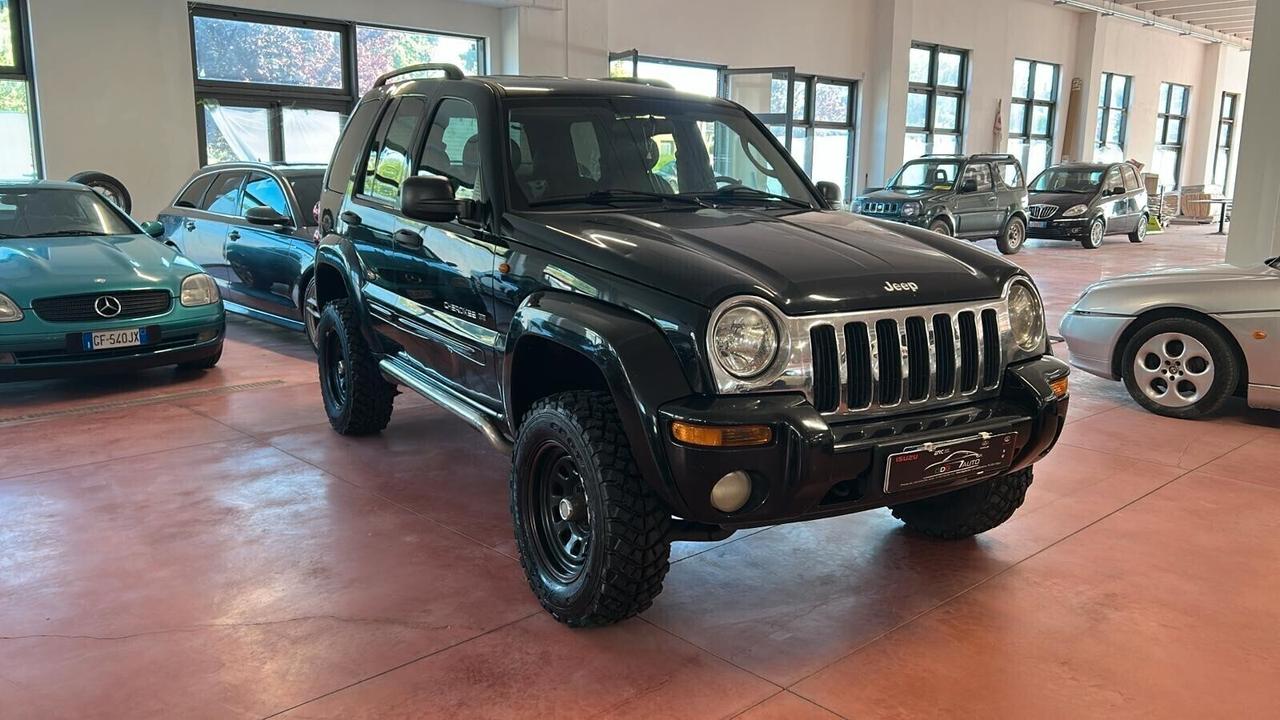 JEEP CHEROKEE CAMBIO AUTOMATICO 4x4 DIESEL 2.8 CV 150 Km 224.216