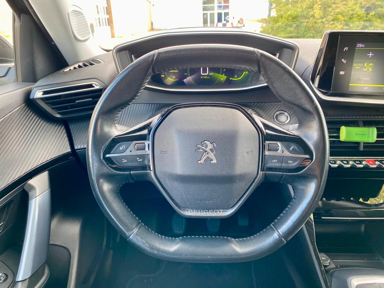 Peugeot 2008 1.2 puretech Active Pack 130cv CINGHIA SOSTITUITA