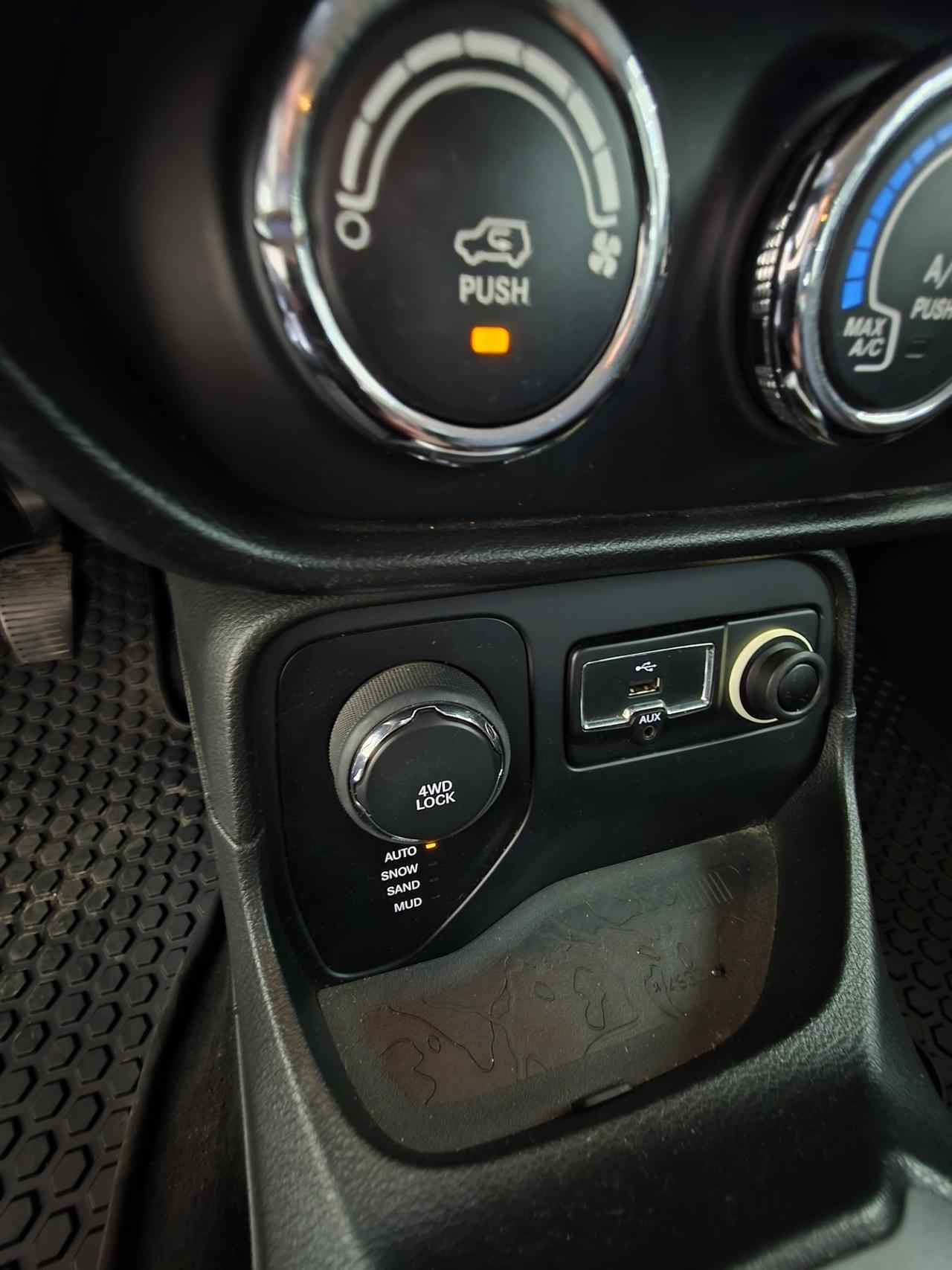 Jeep Renegade 2.0 Mjt 4WD Active Drive Night Eagle