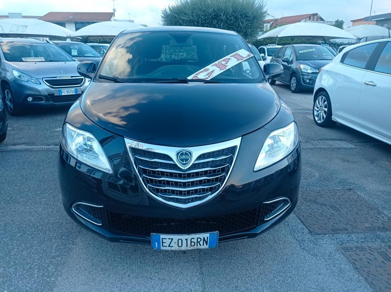 Lancia Ypsilon 1.2 69 CV 5 porte GPL Ecochic Platinum