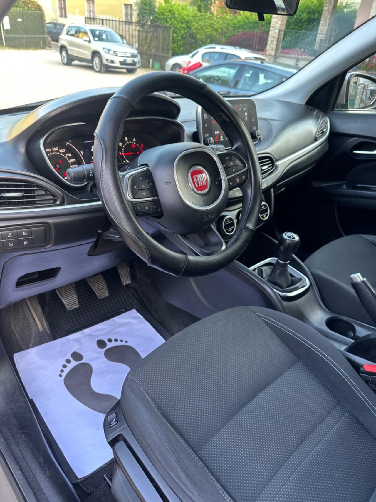 Fiat TIPO S&S SW LOUNGE FULLOPT KMCERT UNICOPR