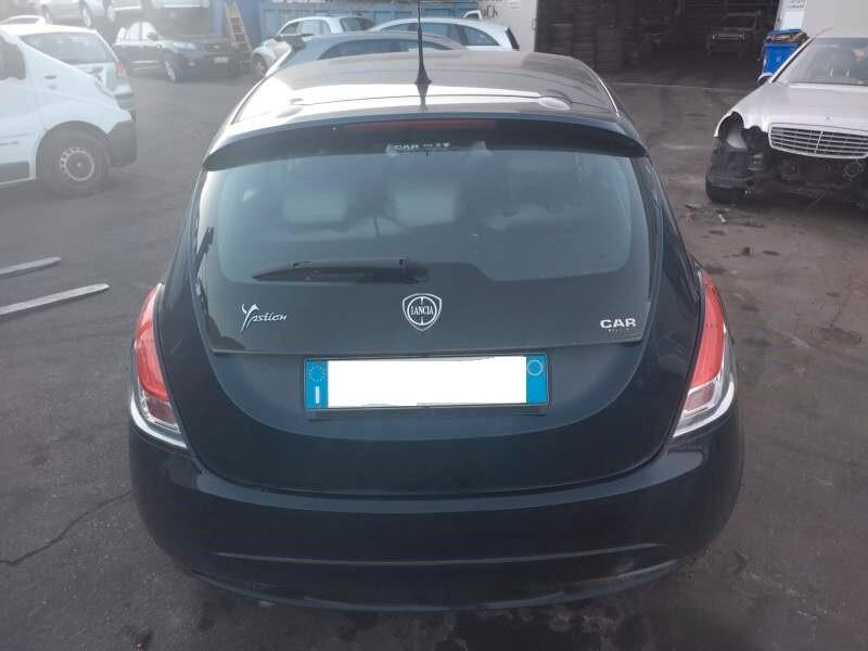 Lancia Ypsilon 1.3 MJT 16V 95 CV 5 porte S&S Silver